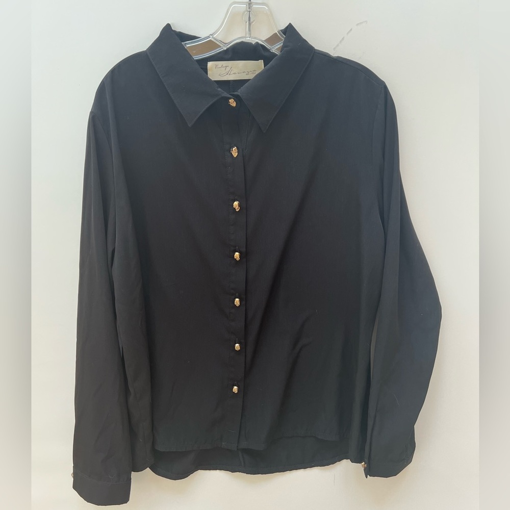 Vintage Havana black button down shirt with gold skull buttons. Size Large.